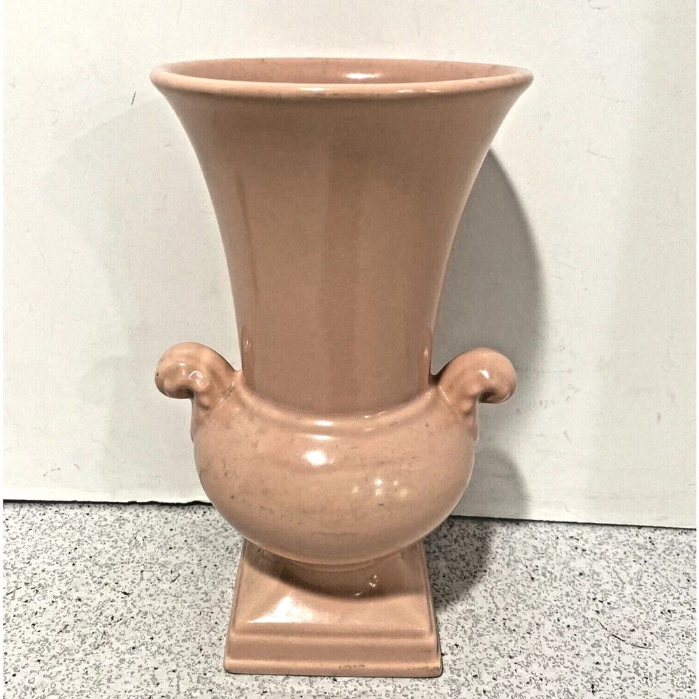 Vintage Abingdon USA Vase Pink Pastel Pottery Shapely Cottage Farmhouse Signed - Picture 10 of 10